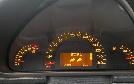 Mercedes-Benz C-Класс, 2001 год, 600 000 рублей, 12 фотография