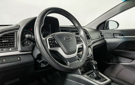 Hyundai Elantra VI рестайлинг, 2016 год, 1 217 000 рублей, 13 фотография