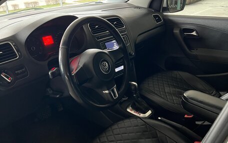 Volkswagen Polo VI (EU Market), 2013 год, 950 000 рублей, 11 фотография