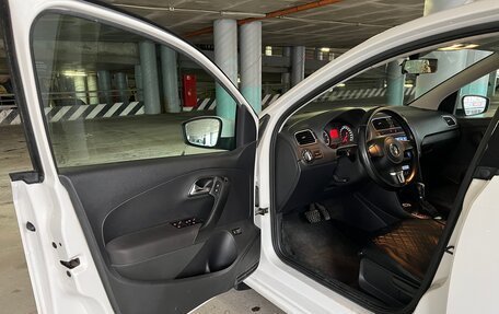 Volkswagen Polo VI (EU Market), 2013 год, 950 000 рублей, 20 фотография