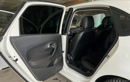 Volkswagen Polo VI (EU Market), 2013 год, 950 000 рублей, 22 фотография