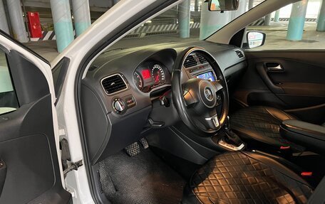 Volkswagen Polo VI (EU Market), 2013 год, 950 000 рублей, 21 фотография