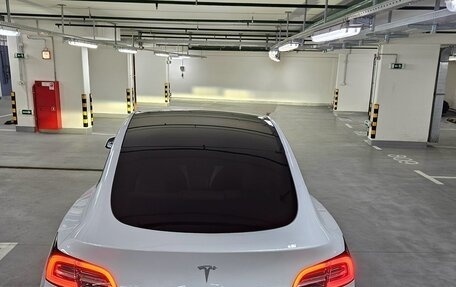 Tesla Model Y I, 2021 год, 4 490 000 рублей, 4 фотография