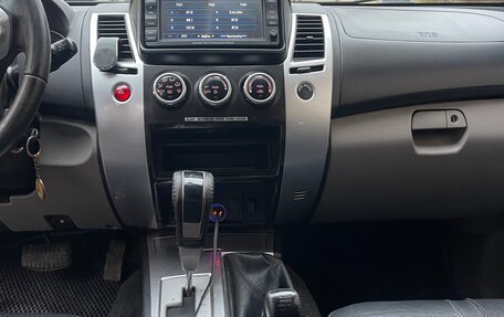 Mitsubishi Pajero Sport II рестайлинг, 2012 год, 1 300 000 рублей, 5 фотография