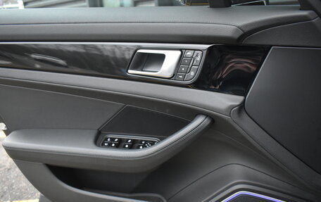 Porsche Panamera II рестайлинг, 2021 год, 11 760 000 рублей, 27 фотография