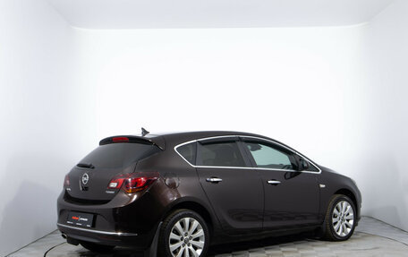 Opel Astra J, 2014 год, 690 000 рублей, 5 фотография