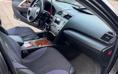 Toyota Camry, 2011 год, 2 000 000 рублей, 5 фотография