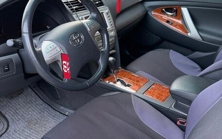 Toyota Camry, 2011 год, 2 000 000 рублей, 3 фотография