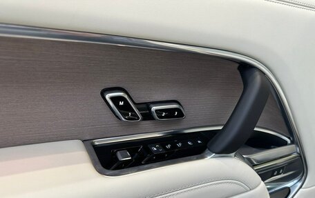 Land Rover Range Rover IV рестайлинг, 2025 год, 27 248 000 рублей, 7 фотография