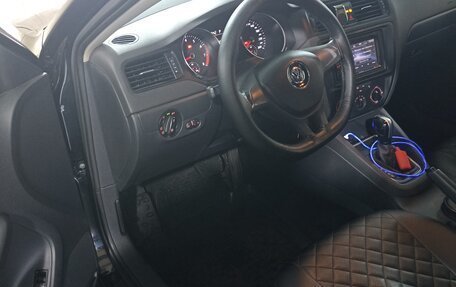 Volkswagen Jetta VI, 2016 год, 1 400 000 рублей, 8 фотография