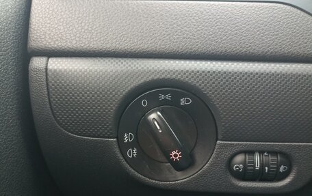 Volkswagen Jetta VI, 2016 год, 1 400 000 рублей, 13 фотография