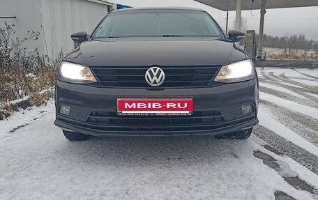 Volkswagen Jetta VI, 2016 год, 1 400 000 рублей, 28 фотография