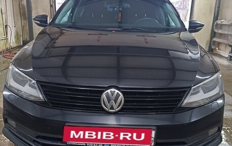Volkswagen Jetta VI, 2016 год, 1 400 000 рублей, 36 фотография