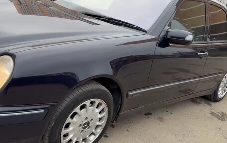 Mercedes-Benz E-Класс, 2001 год, 380 000 рублей, 2 фотография