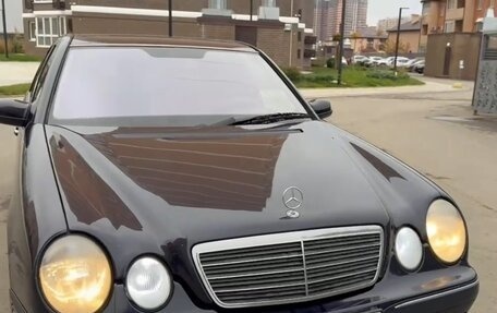 Mercedes-Benz E-Класс, 2001 год, 380 000 рублей, 5 фотография