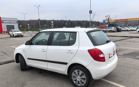 Skoda Fabia II, 2009 год, 450 000 рублей, 3 фотография