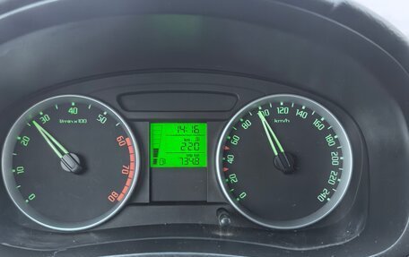 Skoda Fabia II, 2009 год, 450 000 рублей, 39 фотография