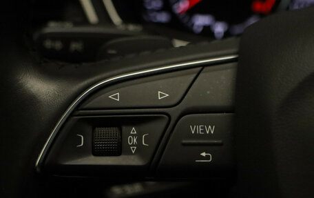 Audi A4, 2019 год, 2 559 000 рублей, 12 фотография