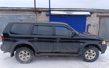Mitsubishi Pajero Sport II рестайлинг, 2004 год, 500 000 рублей, 2 фотография