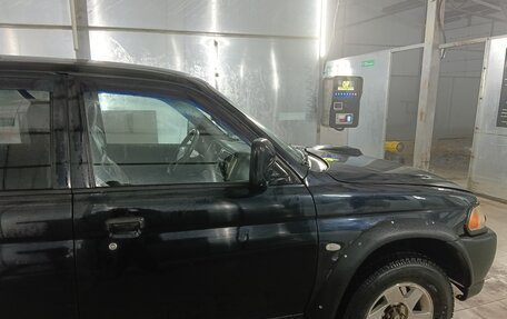 Mitsubishi Pajero Sport II рестайлинг, 2004 год, 500 000 рублей, 5 фотография