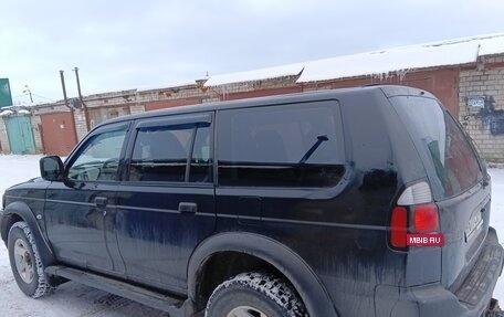 Mitsubishi Pajero Sport II рестайлинг, 2004 год, 500 000 рублей, 3 фотография