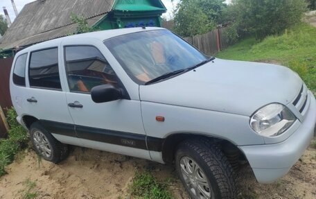 Chevrolet Niva I рестайлинг, 2006 год, 340 000 рублей, 3 фотография