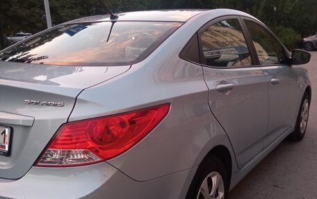 Hyundai Solaris II рестайлинг, 2013 год, 869 000 рублей, 4 фотография
