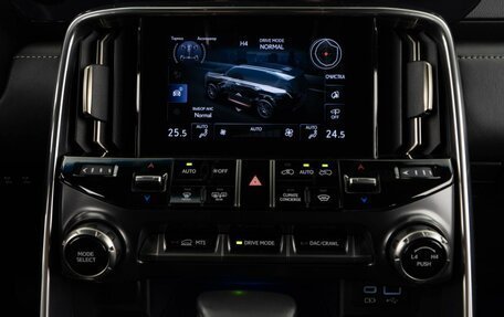 Lexus LX, 2022 год, 16 734 444 рублей, 16 фотография