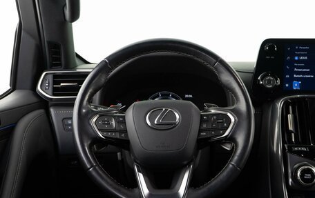 Lexus LX, 2022 год, 16 734 444 рублей, 12 фотография