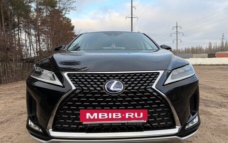 Lexus RX IV рестайлинг, 2019 год, 6 990 000 рублей, 3 фотография