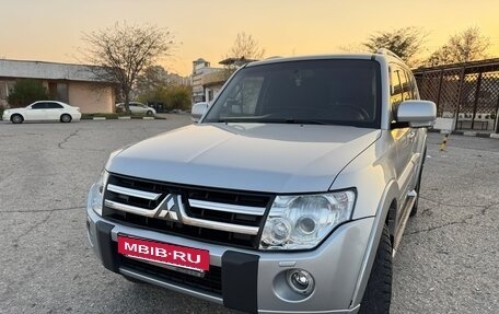 Mitsubishi Pajero IV, 2010 год, 1 390 000 рублей, 2 фотография