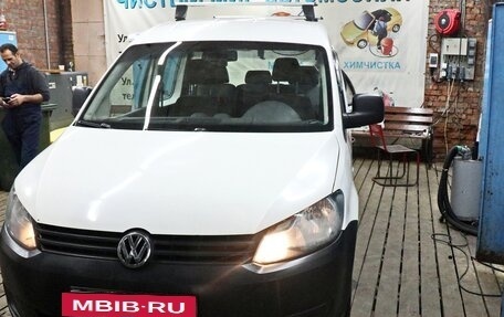 Volkswagen Caddy III рестайлинг, 2010 год, 800 000 рублей, 2 фотография