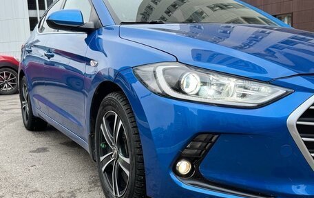 Hyundai Elantra VI рестайлинг, 2016 год, 1 000 000 рублей, 6 фотография