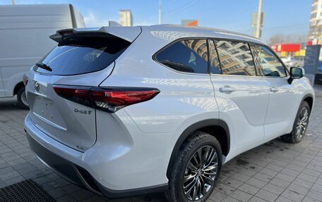 Toyota Highlander, 2025 год, 6 200 000 рублей, 5 фотография