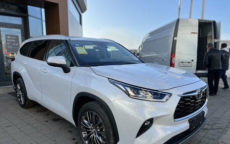 Toyota Highlander, 2025 год, 6 200 000 рублей, 3 фотография