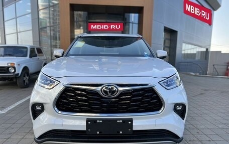 Toyota Highlander, 2025 год, 6 200 000 рублей, 2 фотография