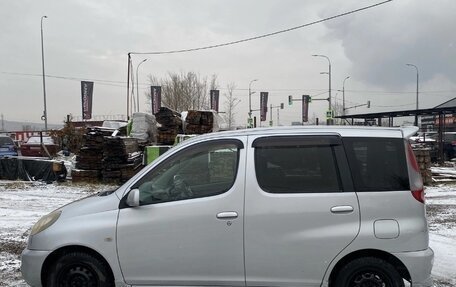 Toyota FunCargo, 1999 год, 470 000 рублей, 2 фотография