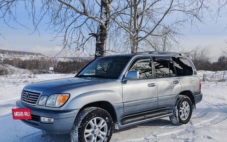 Lexus LX II, 2004 год, 2 770 000 рублей, 2 фотография