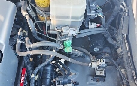 Lexus LX II, 2004 год, 2 770 000 рублей, 38 фотография