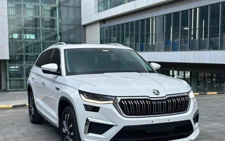 Skoda Kodiaq I, 2022 год, 3 020 000 рублей, 3 фотография