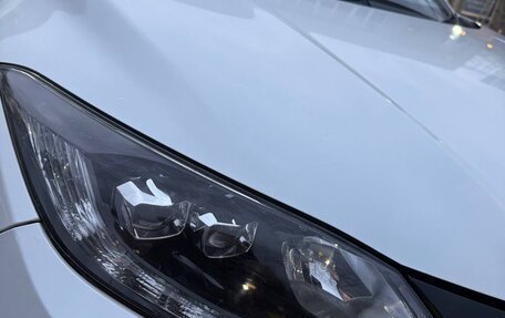 Honda Vezel, 2016 год, 1 530 000 рублей, 4 фотография