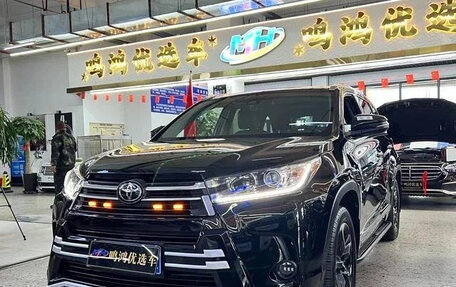 Toyota Highlander III, 2021 год, 3 100 000 рублей, 1 фотография