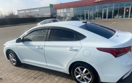 Hyundai Solaris II рестайлинг, 2019 год, 1 430 000 рублей, 5 фотография