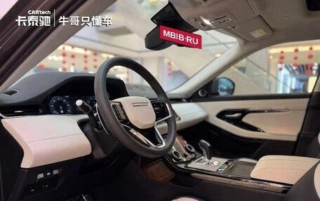 Land Rover Range Rover Evoque II, 2022 год, 2 970 000 рублей, 8 фотография