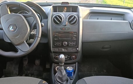 Renault Duster I рестайлинг, 2017 год, 1 395 000 рублей, 4 фотография