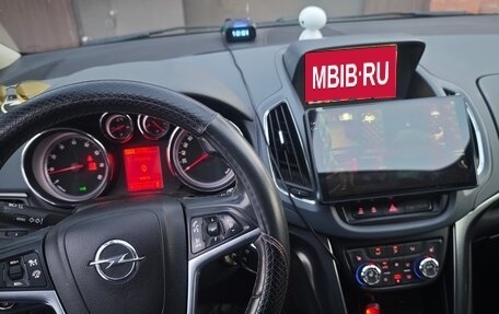 Opel Zafira C рестайлинг, 2013 год, 1 100 000 рублей, 1 фотография