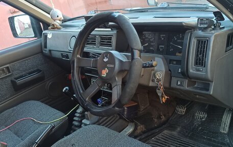 Nissan Datsun D21, 1991 год, 700 000 рублей, 9 фотография