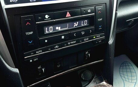 Toyota Camry, 2017 год, 2 030 000 рублей, 10 фотография