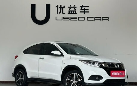 Honda Vezel, 2021 год, 1 650 000 рублей, 2 фотография