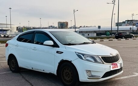 KIA Rio III рестайлинг, 2013 год, 600 000 рублей, 6 фотография